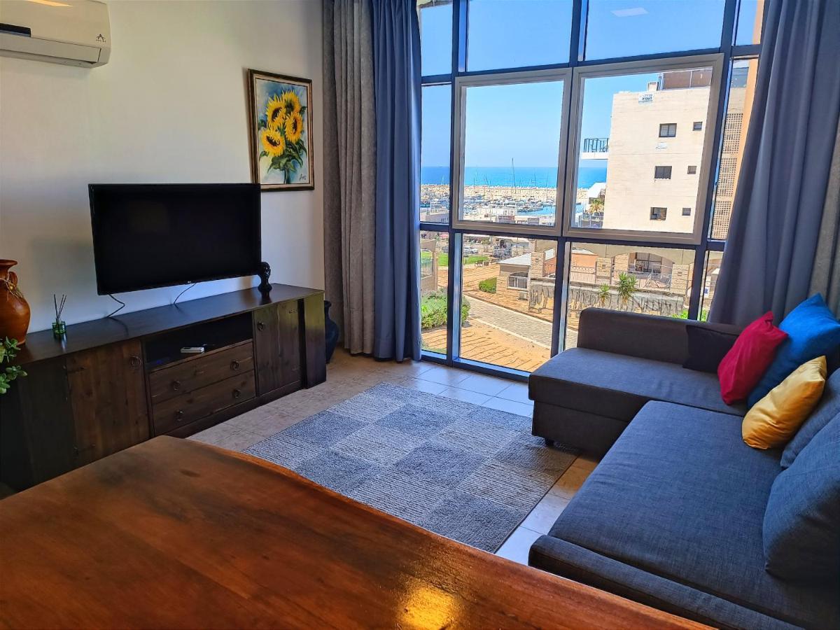 Apartment By The Sea